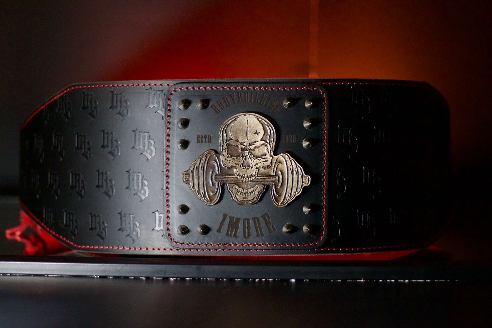 BELT RED SPIKES - Image 1