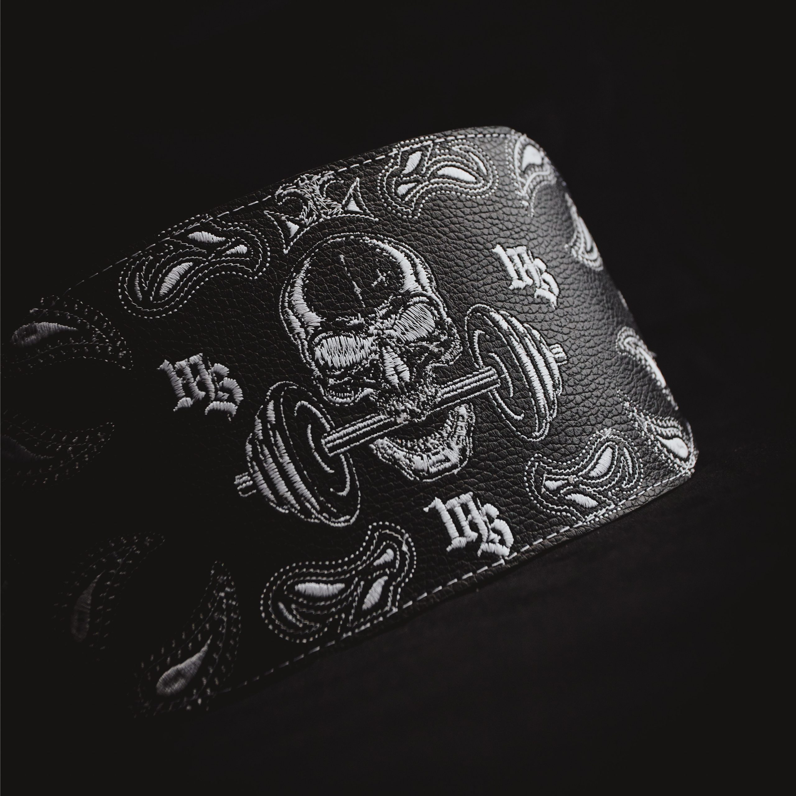 BANDANA BLACK & WHITE BELT - Image 2